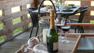 Photo 6- click for photo gallery